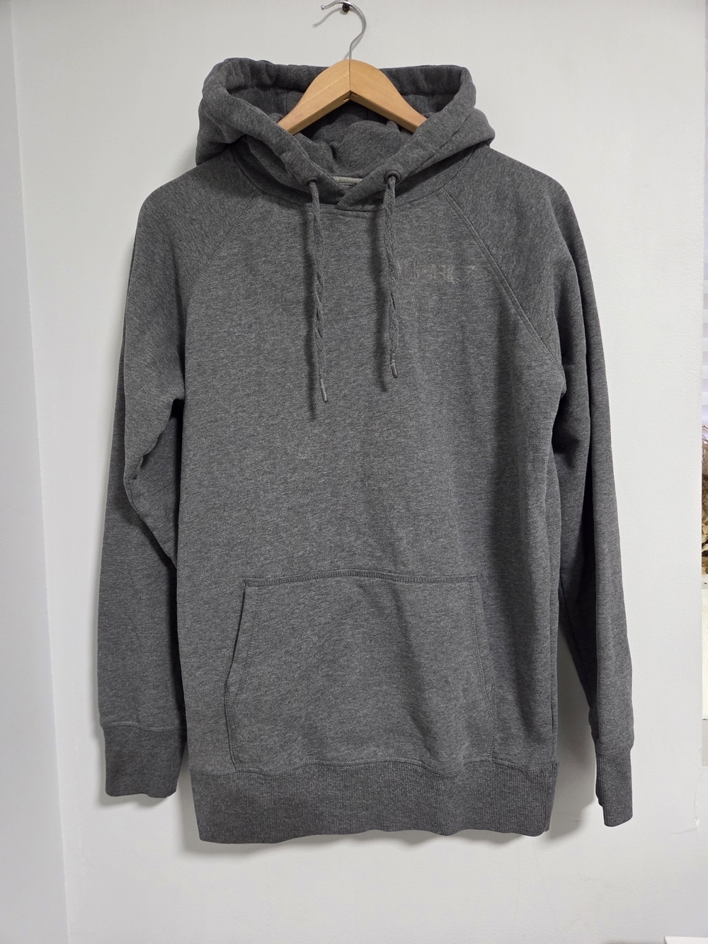 Gymshark Gray Men's Pullover Hoodie Sweatshirt